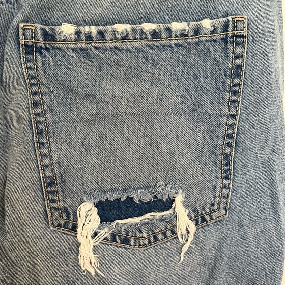 Women’s Garage Denim Jean Cutoff Distressed Light Wash Shorts Size 11 High Rise - Picture 10 of 12